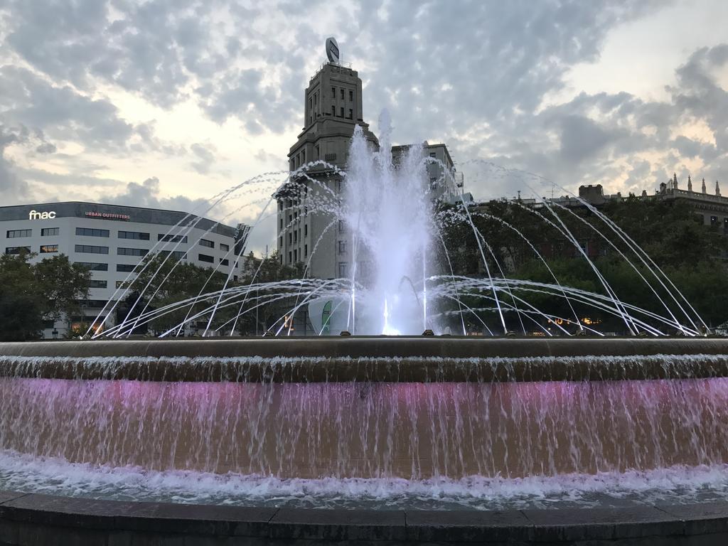 Aspasios Urquinaona Apartments Барселона Екстер'єр фото